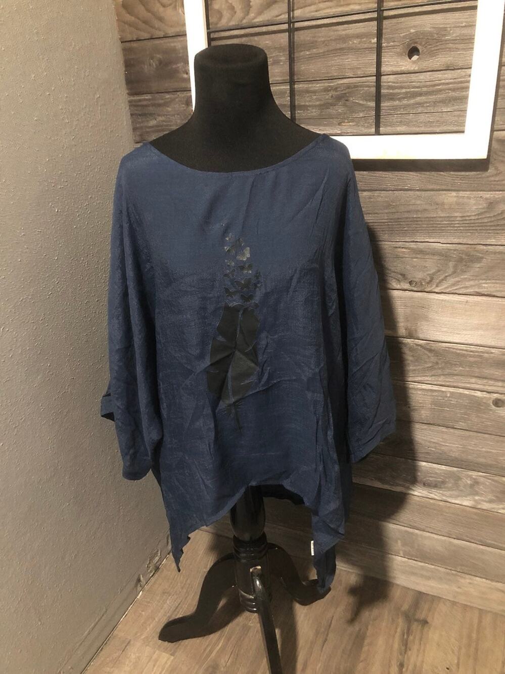 Cellabie women's navy blue sheer handkerchief tunic blouse size large